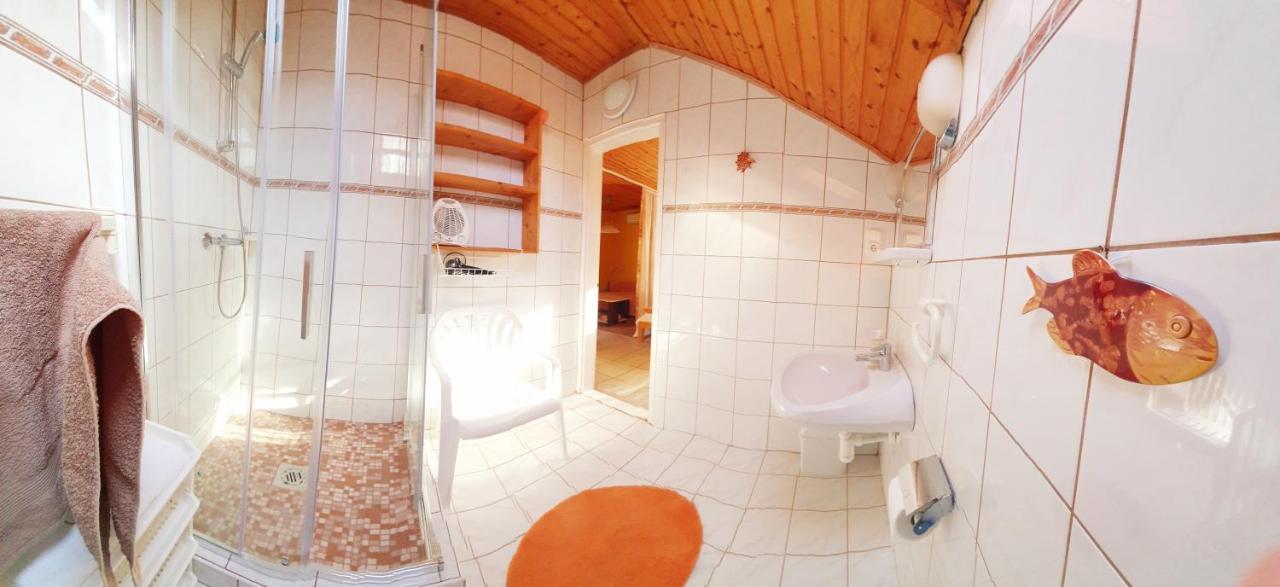 Anna Apartman Heviz Exterior photo